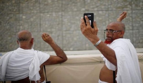 هل يجوز التصوير أثناء الحج؟.. الإفتاء والأزهر يوضحان الحكم الشرعي بالتفصيل