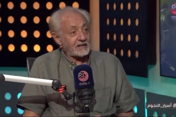 نقابة الموسيقيين تنعى عبد العزيز مخيون: مسيرة خمسة عقود تُطوى بالرحيل